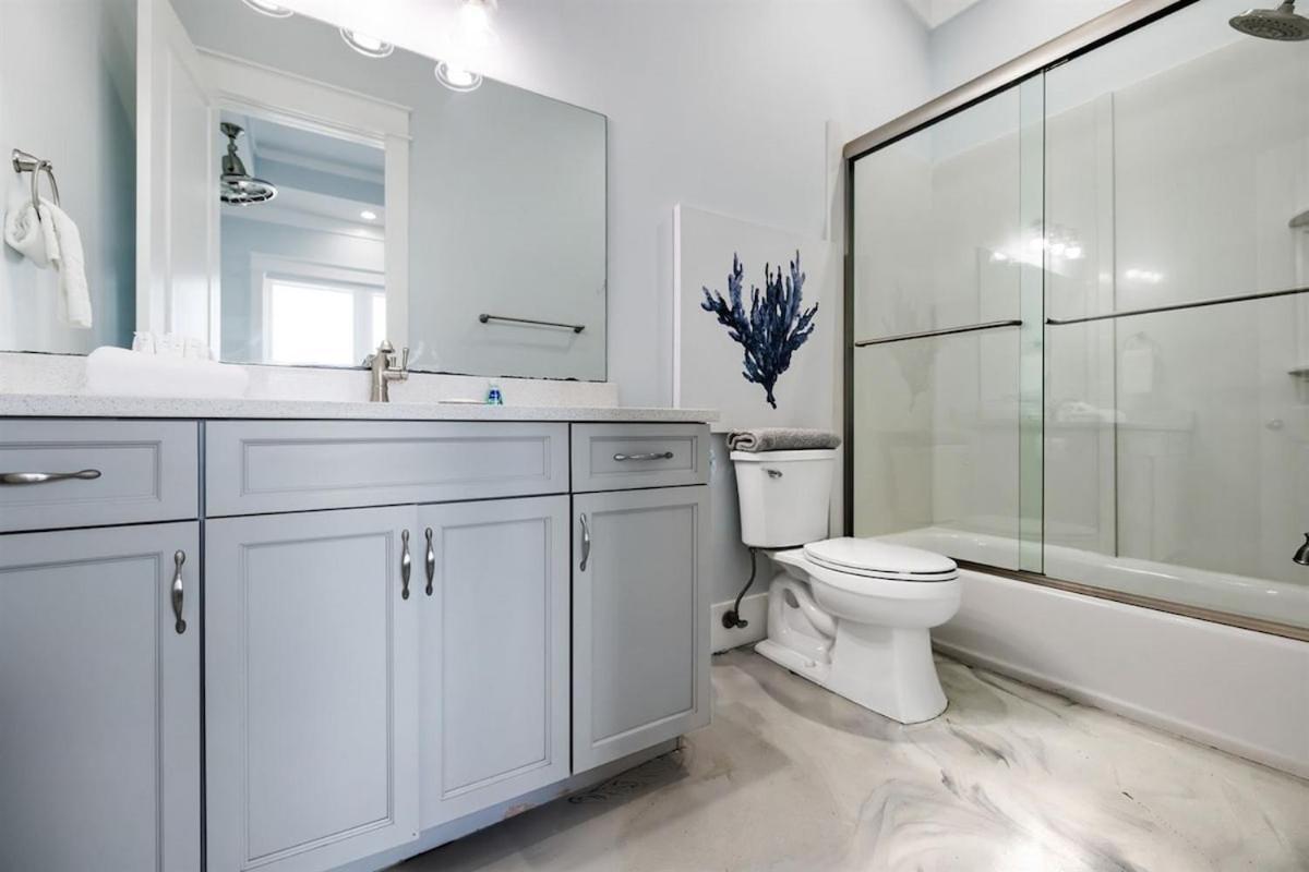 Blue Heaven On The Gulf Front Sleeps 20 6 Bedroom Heated Private Pool *