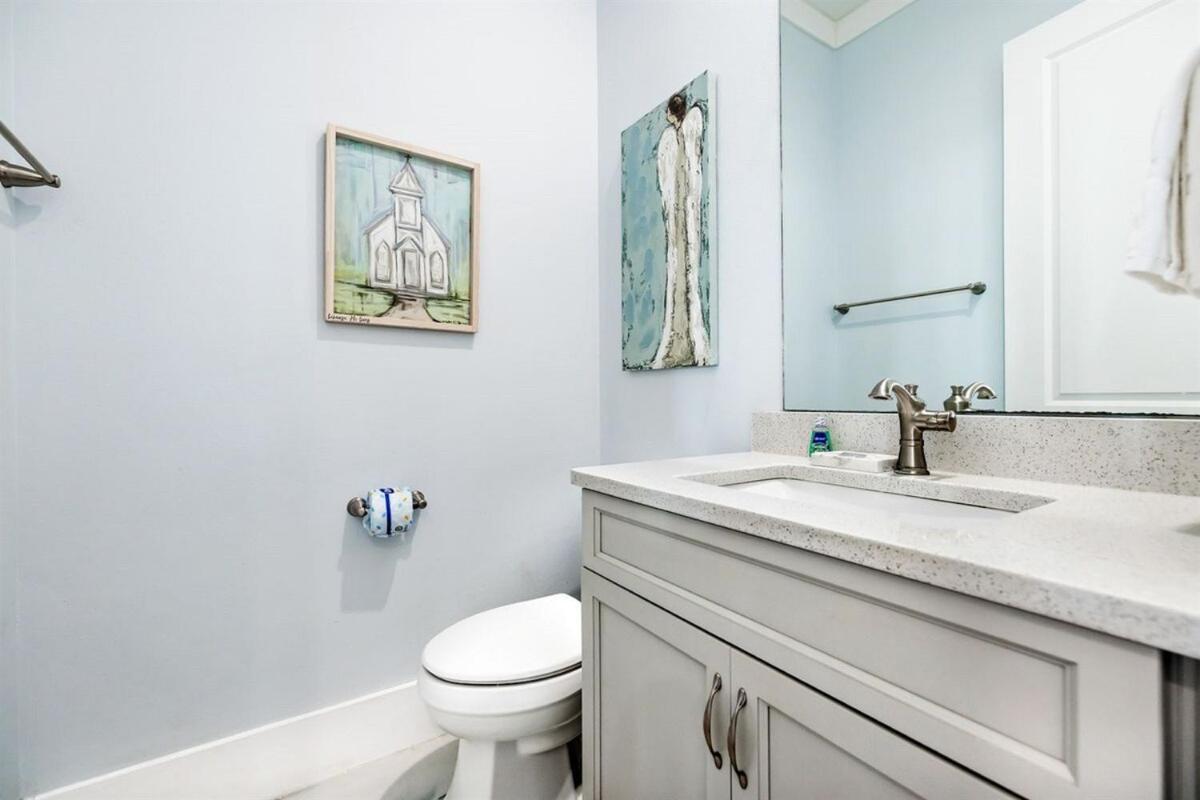 Blue Heaven On The Gulf Front Sleeps 20 6 Bedroom Heated Private Pool Holiday home *